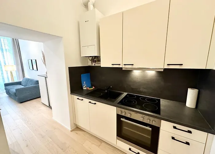 Book-a-room Panda-apartments Apartment *