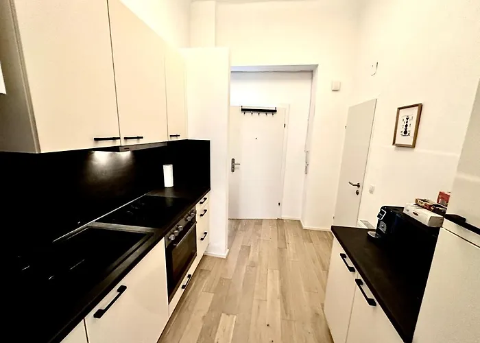 Book-a-room Panda-apartments