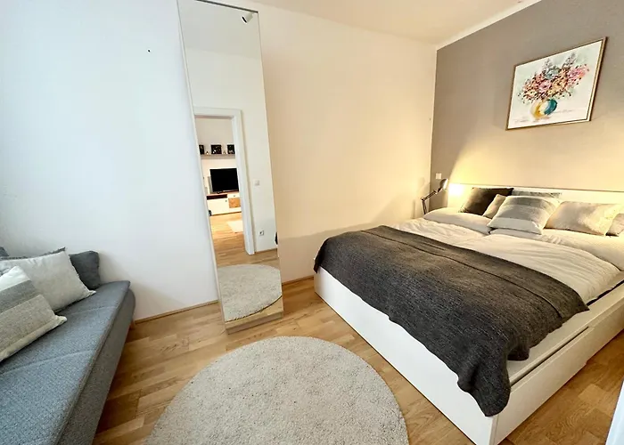 Book-a-room Panda-apartments *