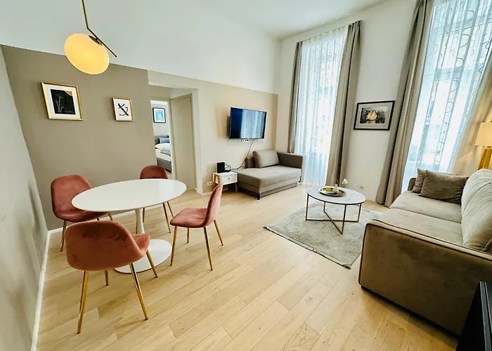 Book-a-room Panda-apartments Apartment *